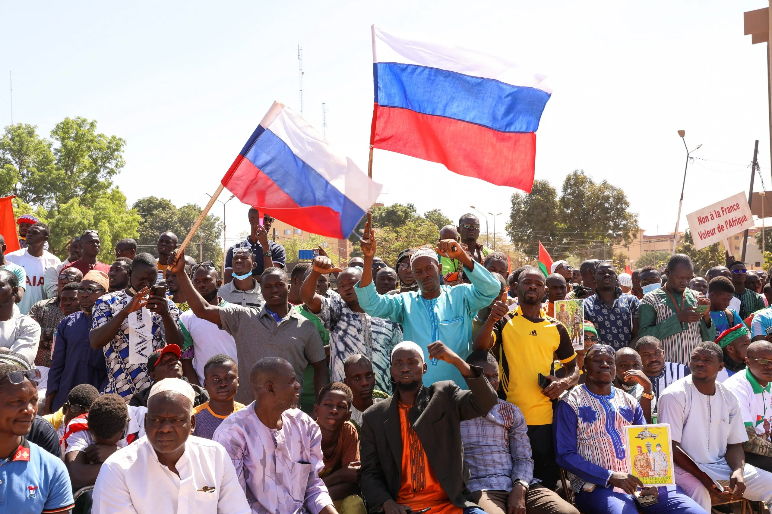 Russia's Influence Campaign in Africa: A Digital Battleground Unfolds