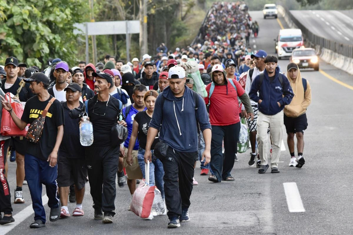 Mexico Counters Deportations with 35,000 Job Openings