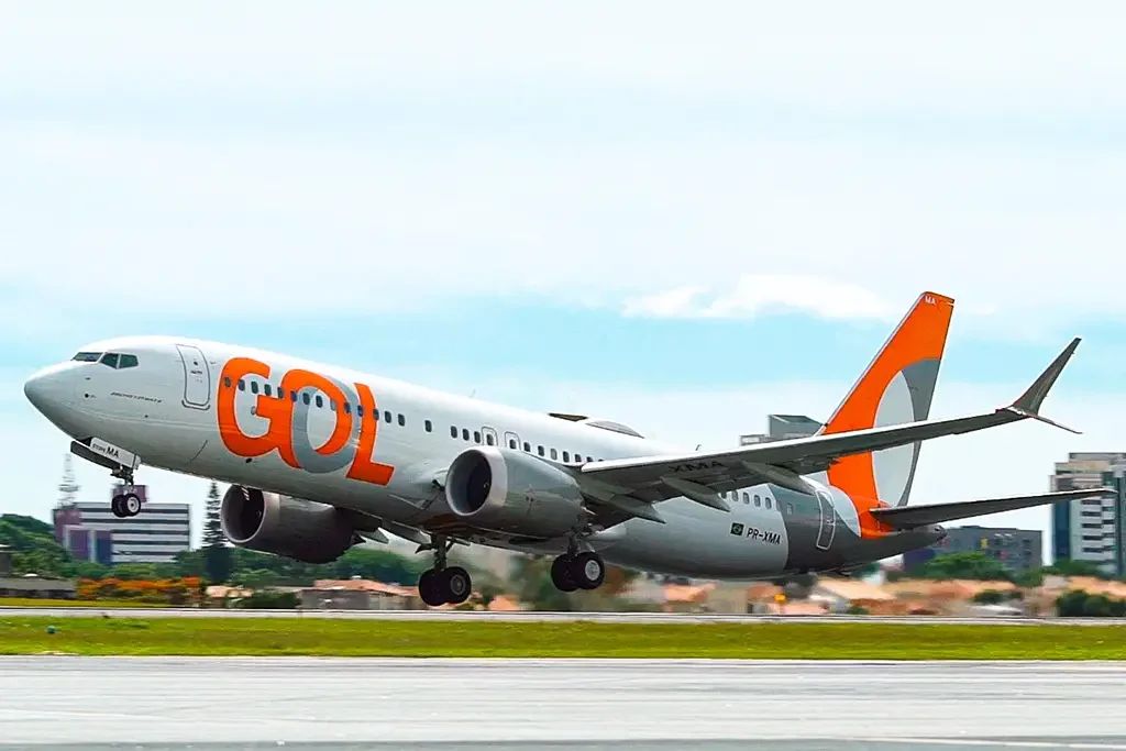 Brazilian Airline Gol Cuts Losses by 48% Amid Bankruptcy Restructuring