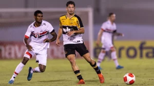 São Paulo's Penalty Prowess Propels Team to Copinha Finals