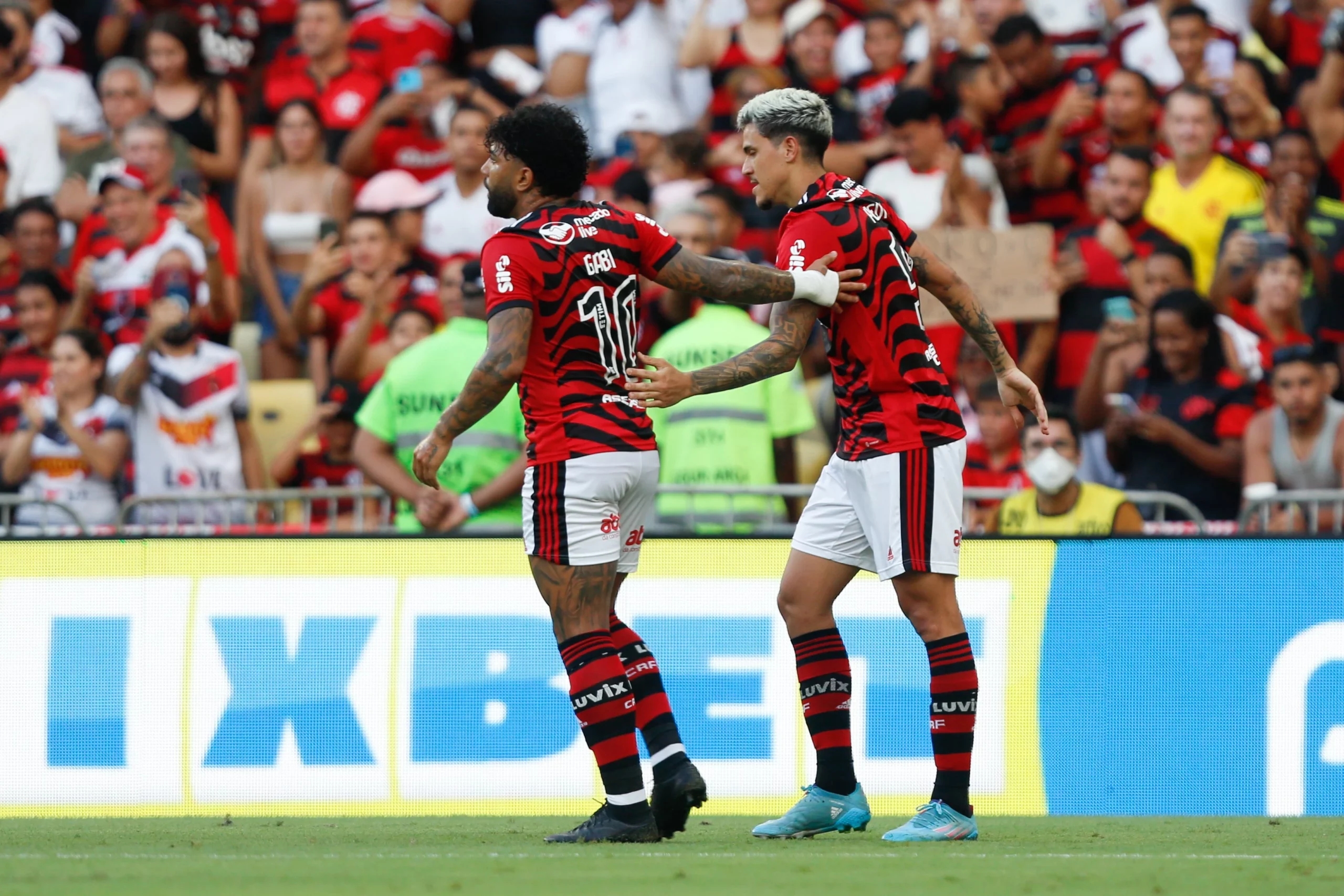 Flamengo's Victory Slips Away in Carioca Championship Stalemate
