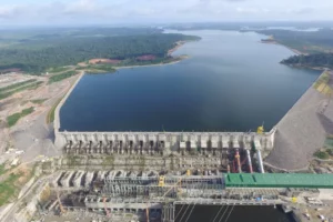 Brazilian Court Halts Cemig's Hydroelectric Auction, Challenging Privatization Efforts