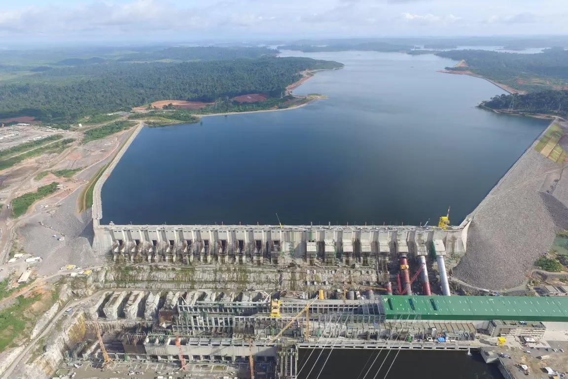 Brazilian Court Halts Cemig's Hydroelectric Auction, Challenging Privatization Efforts