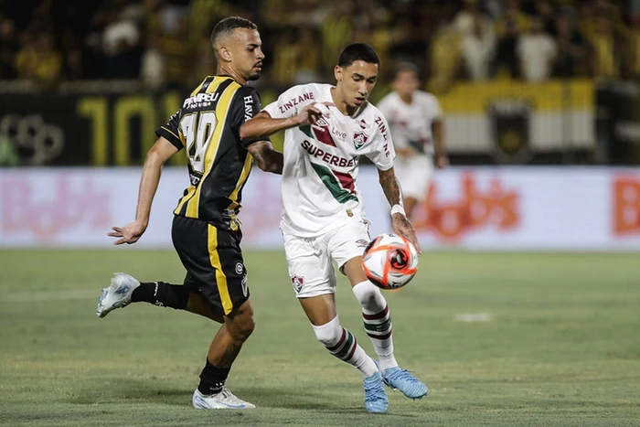 Fluminense Stumbles in Carioca Championship: Volta Redonda Secures Victory