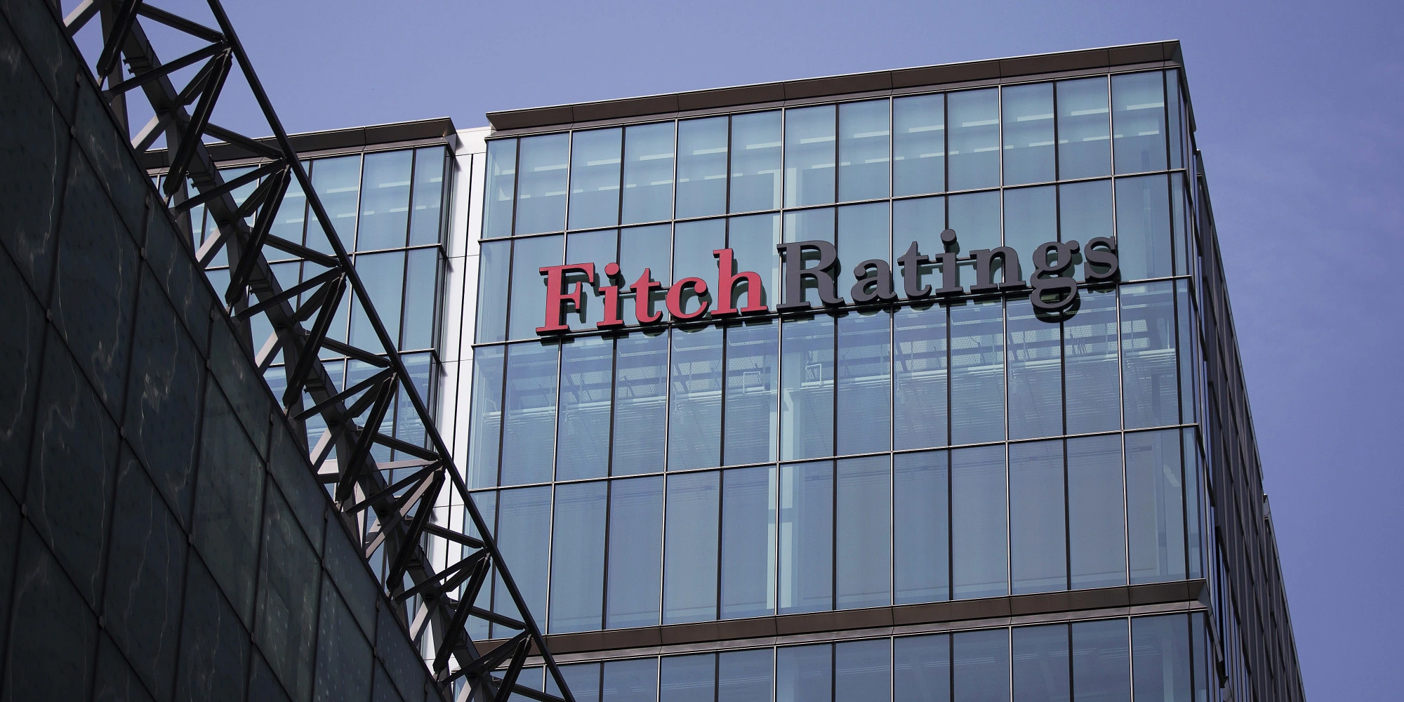 Chile Maintains 'A-' Rating: Fitch Affirms Economic Stability