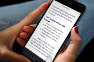 Bible App Downloads Soar in Persecuted Christian Regions