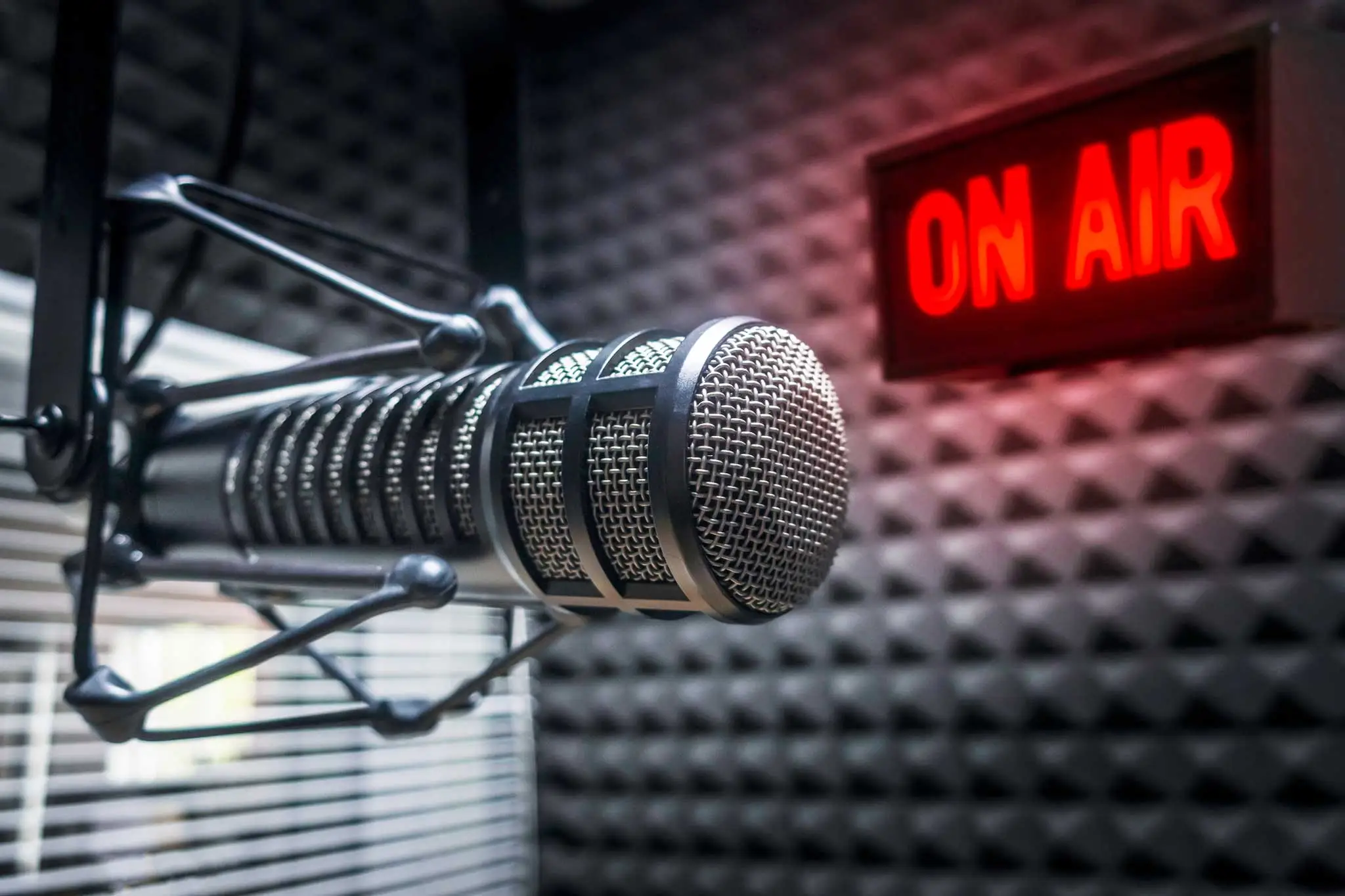 Boost Your Audience with the Power of Online Radio Broadcasting. (Photo Internet reproduction)