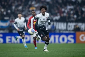 Corinthians Triumphs Over RB Bragantino in Paulista Championship Opener