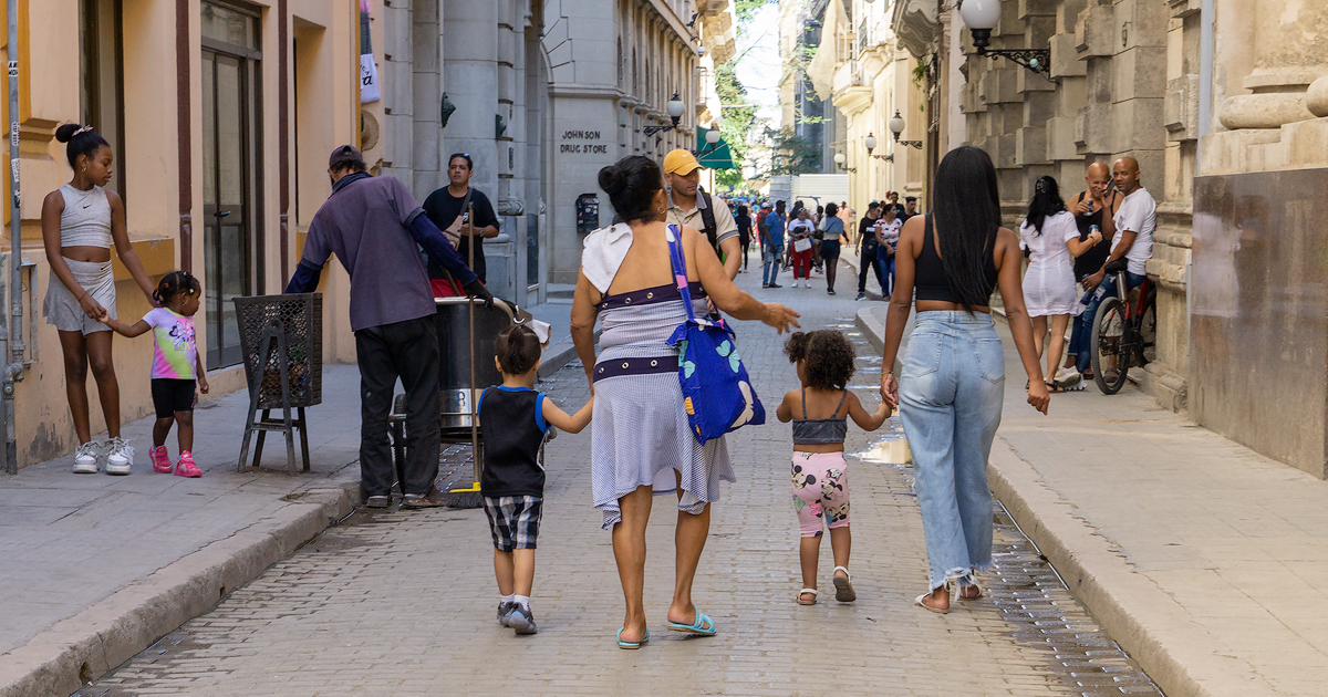 Cuba’s Population Declines Below 10 Million Amid Aging and Migration Challenges
