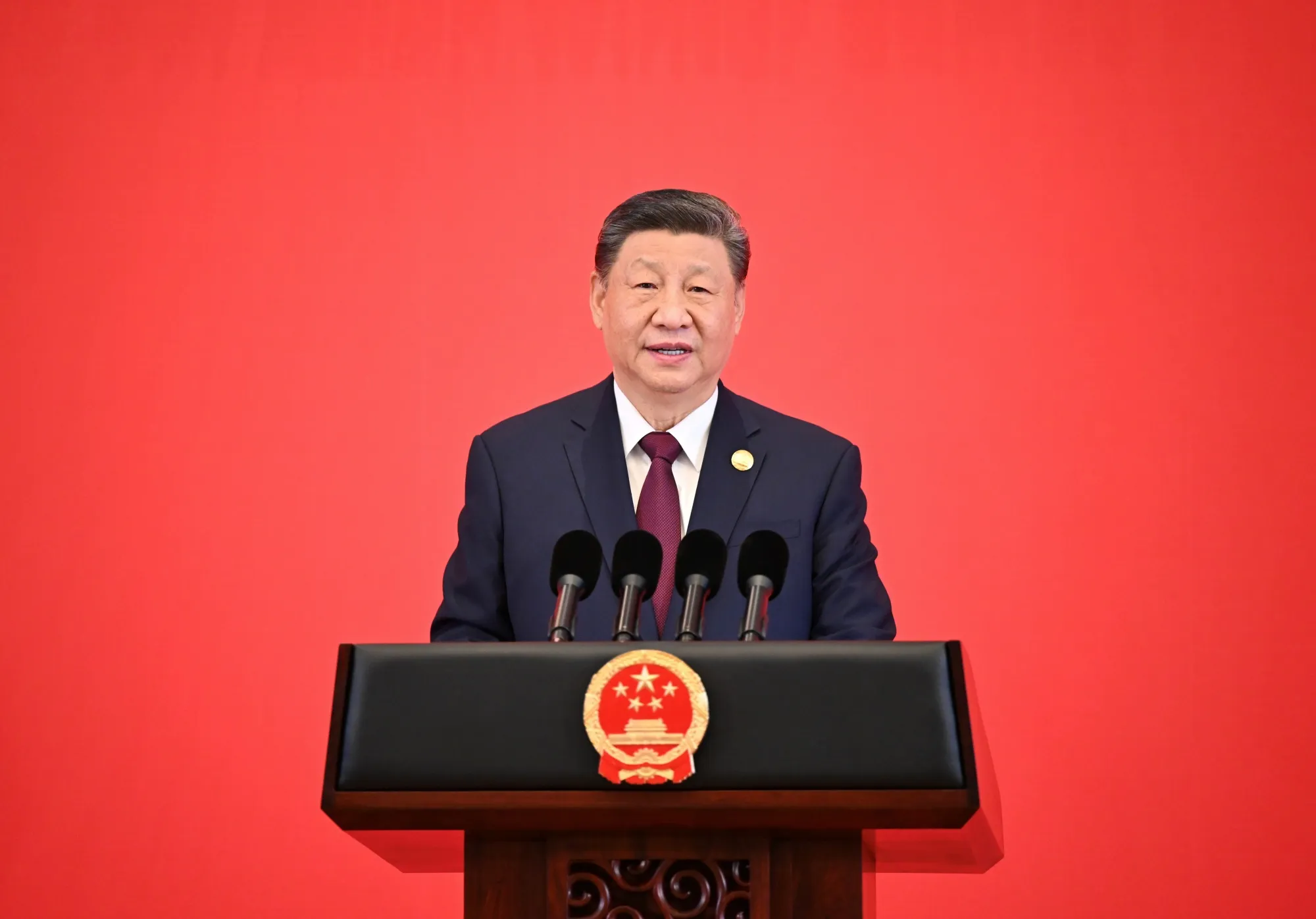 Xi Calls for Economic Resilience as U.S. Tariff Threats Escalate
