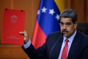 Maduro Pushes Constitutional Reform Amid Legitimacy Crisis and Repression