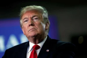 Trump Curbs Chinese Investments in Key Sectors