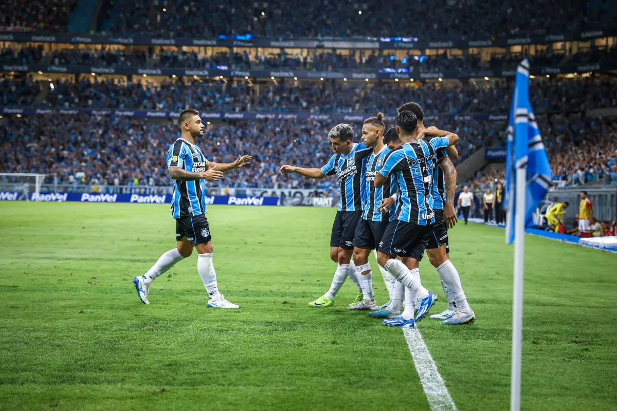 Braithwaite Shines as Grêmio Crushes Pelotas 5-0 in Campeonato Gaúcho