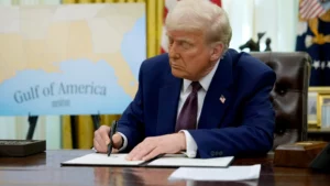 Trump’s AP News Agency Ban Ignites Gulf Naming Clash and Press Freedom Firestorm
