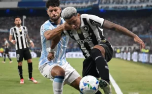 Racing Overpowers Botafogo in Recopa First Leg