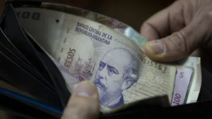 Argentina’s Salaries Outpace Inflation with 145.5% Growth in 2024