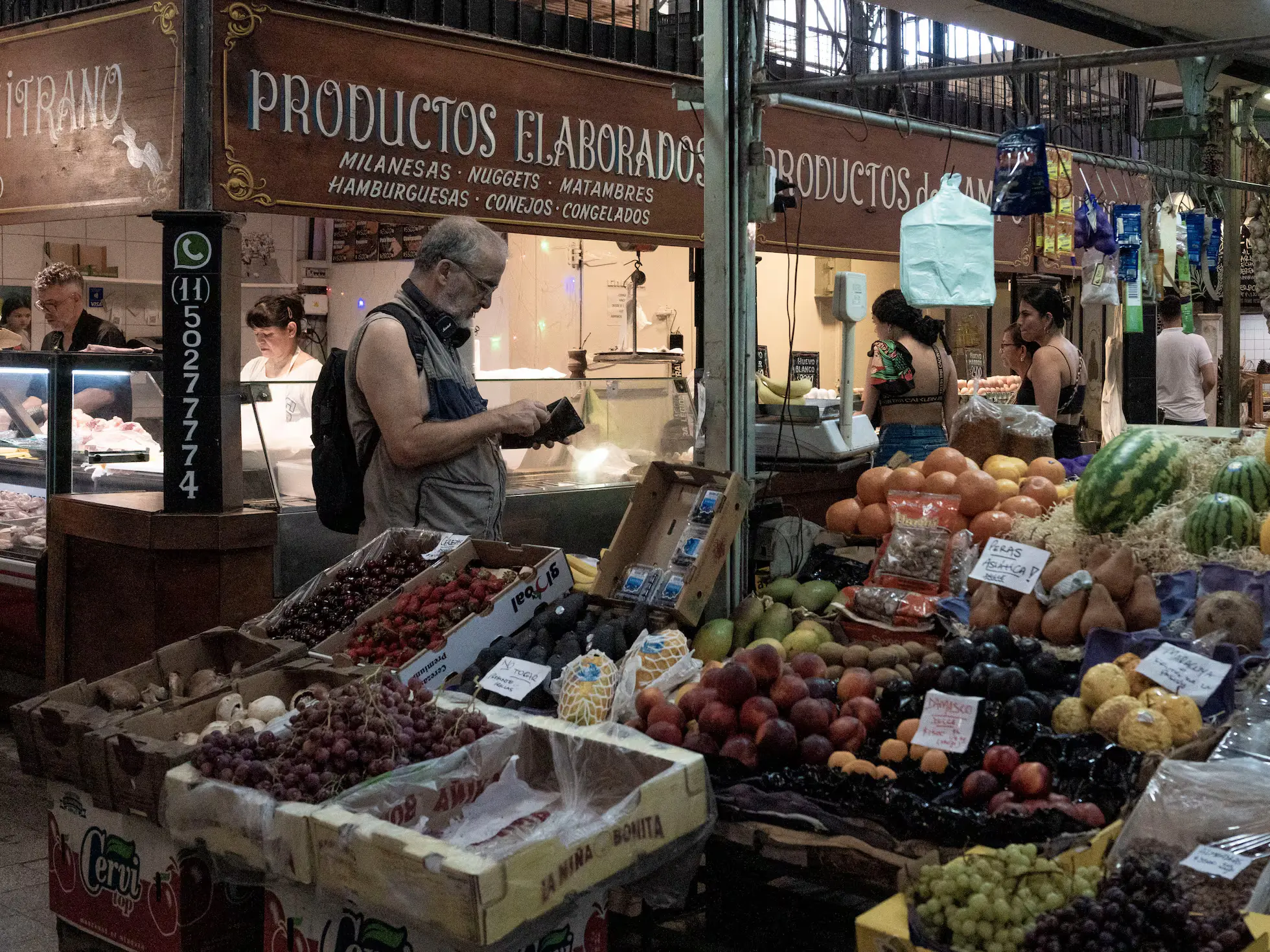 Argentina’s $3.50 Coffee: Inflation Tamed, But Prices Soar