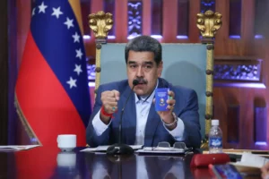 Maduro Sets 90-Day Deadline for Venezuela’s Constitutional Reform Proposal