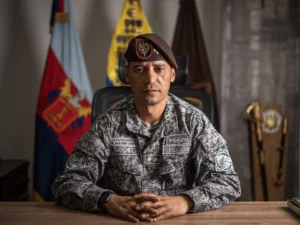 Petro Names Military Veteran Sánchez to Lead Defense