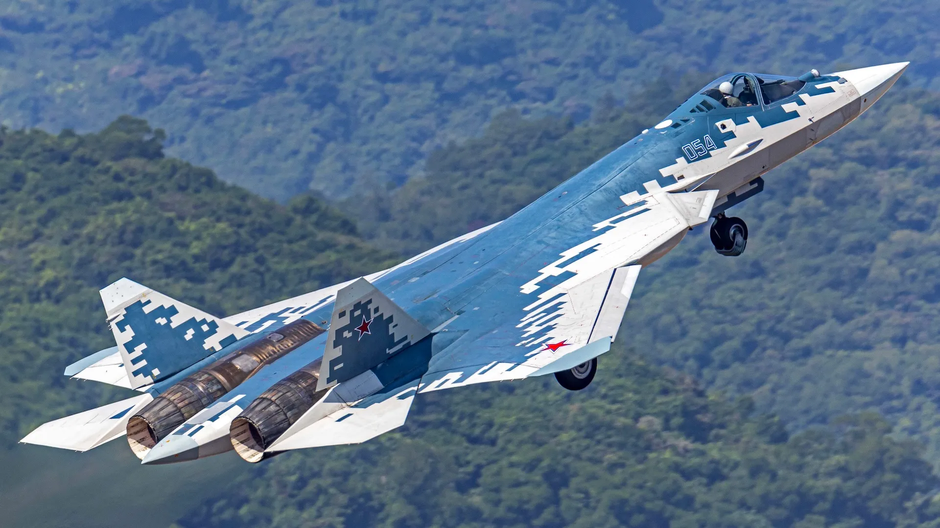Algeria Becomes First Buyer of Russia’s Su-57 Stealth Fighter Jets
