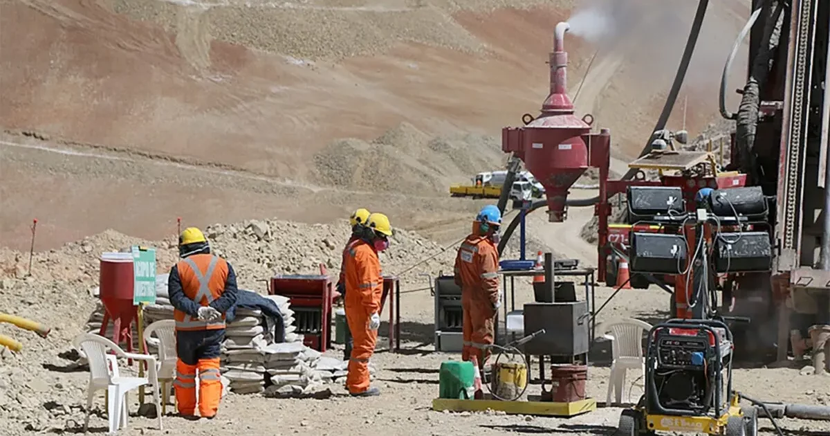 Rio2 Breaks Ground on $235M Fenix Gold Mine in Chile’s Atacama Region