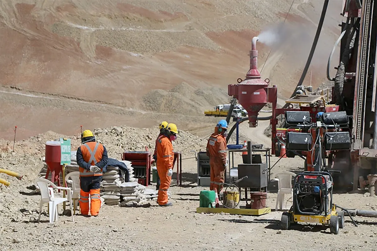 Rio2 Breaks Ground on $235M Fenix Gold Mine in Chile’s Atacama Region