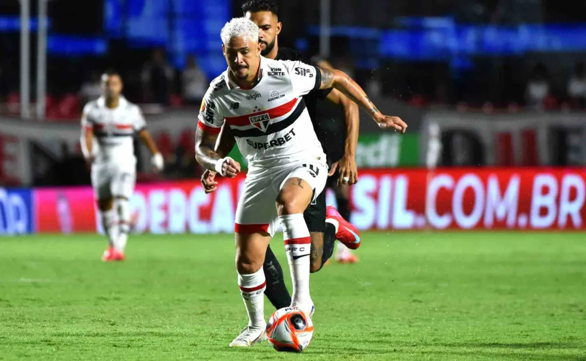 Ponte Preta Stuns São Paulo, Shakes Up Paulista Playoff Race