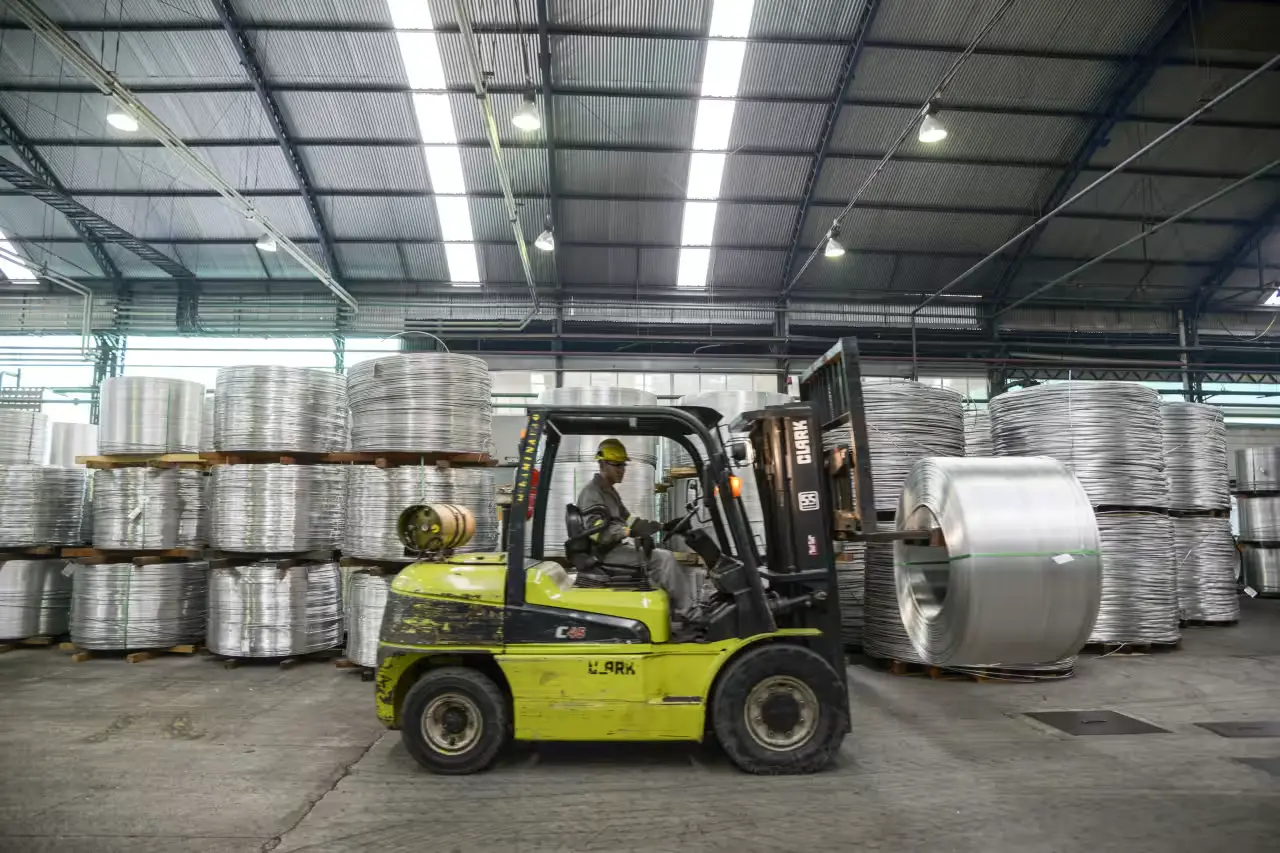 Trump’s 25% Tariffs Shake Brazil’s $6 Billion Steel and Aluminum Exports