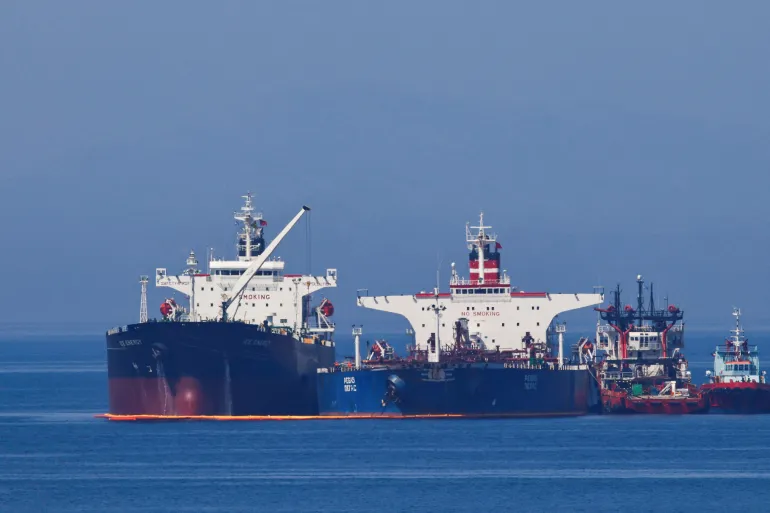 Chokepoints and Checkpoints: America's New War on Iranian Oil Exports