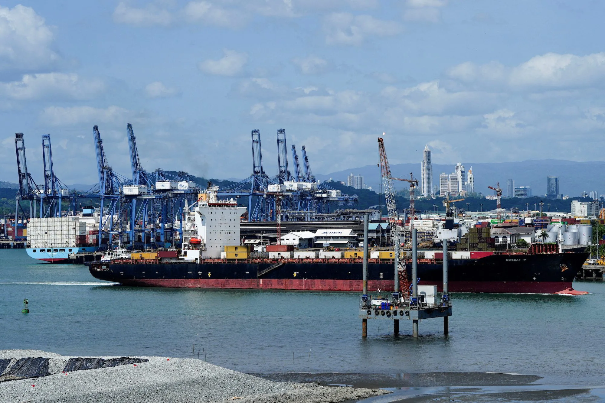 Chinese Pressure Halts CK Hutchison's Panama Ports Sale