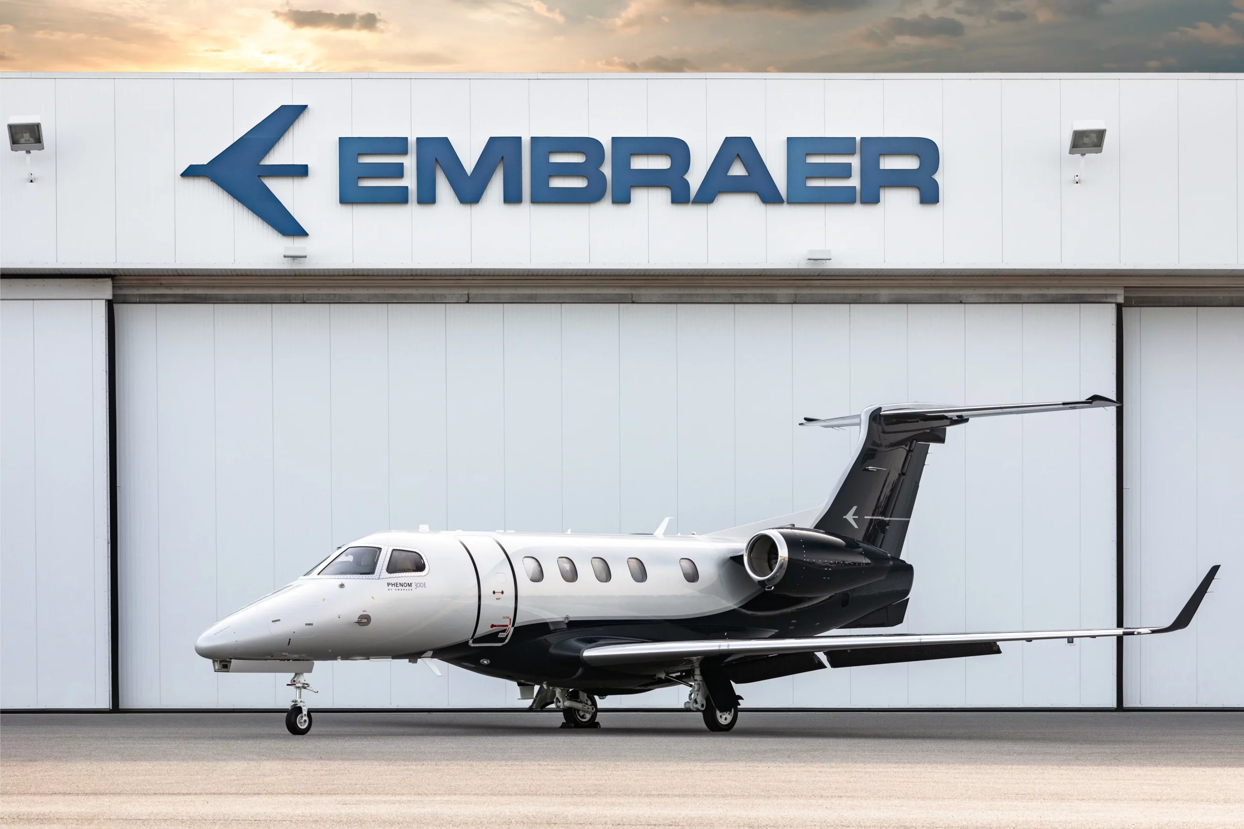 Embraer Triples Profit in Q4 2024, Driving Stock Surge and Analyst Optimism
