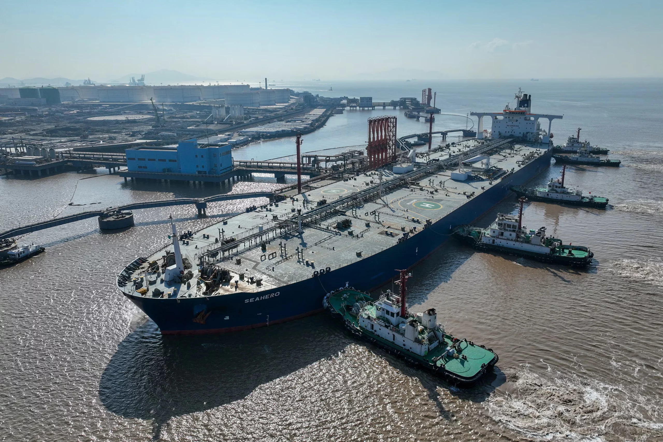China Stops Venezuelan Oil Imports After U.S. Decree