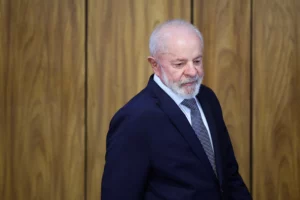 Lula Challenges Economic Forecasts, Predicts 3% Growth for Brazil in 2025