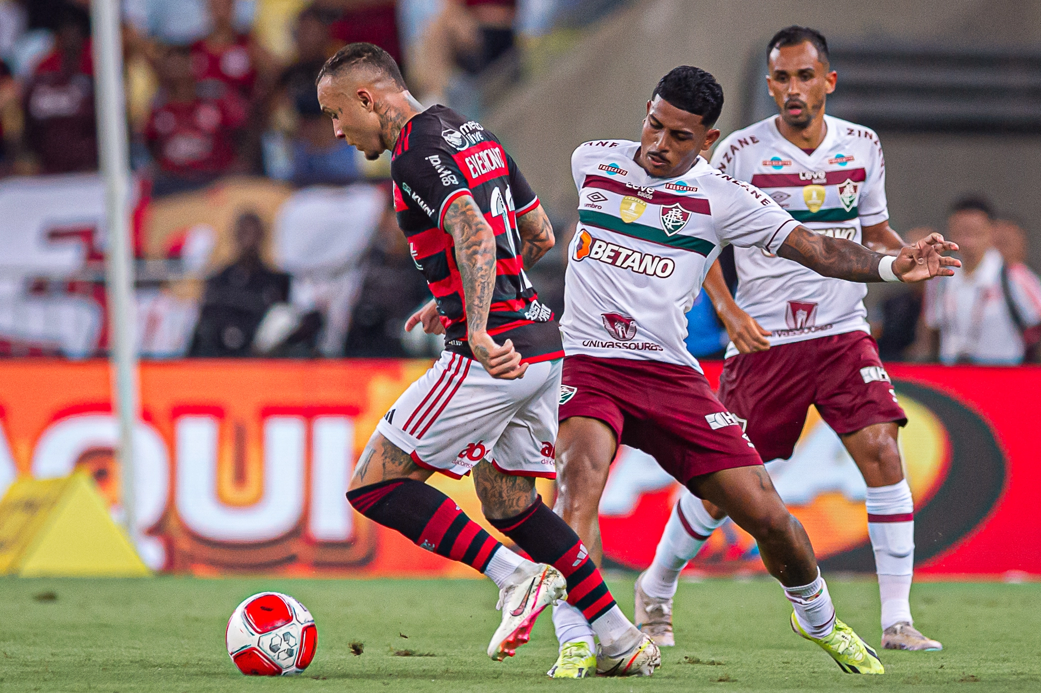 Fluminense Secures Carioca Final Spot Against Flamengo