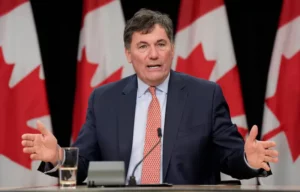 Canada Escalates Trade Conflict with $29.8 Billion in New Tariffs on U.S.Goods