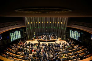 Brazil's Center-Right Consolidates: New 106-Seat Federation Poised to Dominate Congress