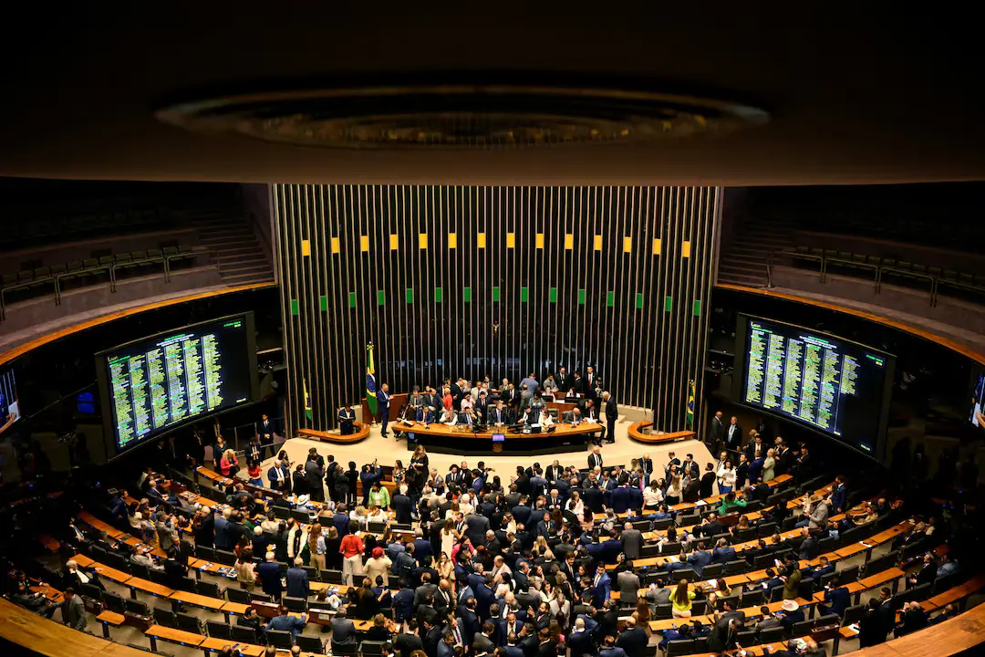 Brazil's Center-Right Consolidates: New 106-Seat Federation Poised to Dominate Congress
