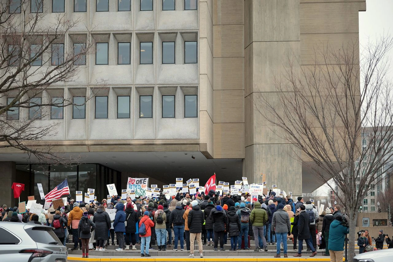 151,000 Jobs Added as Federal Workforce Shrinks in Trump's First Full Month