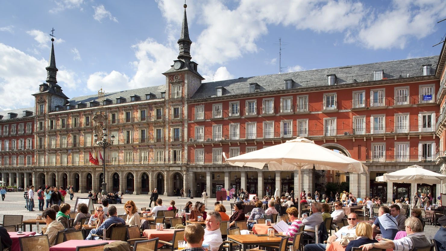 Spain’s Economy Outshines Europe in 2024 with Tourism-Led Surge