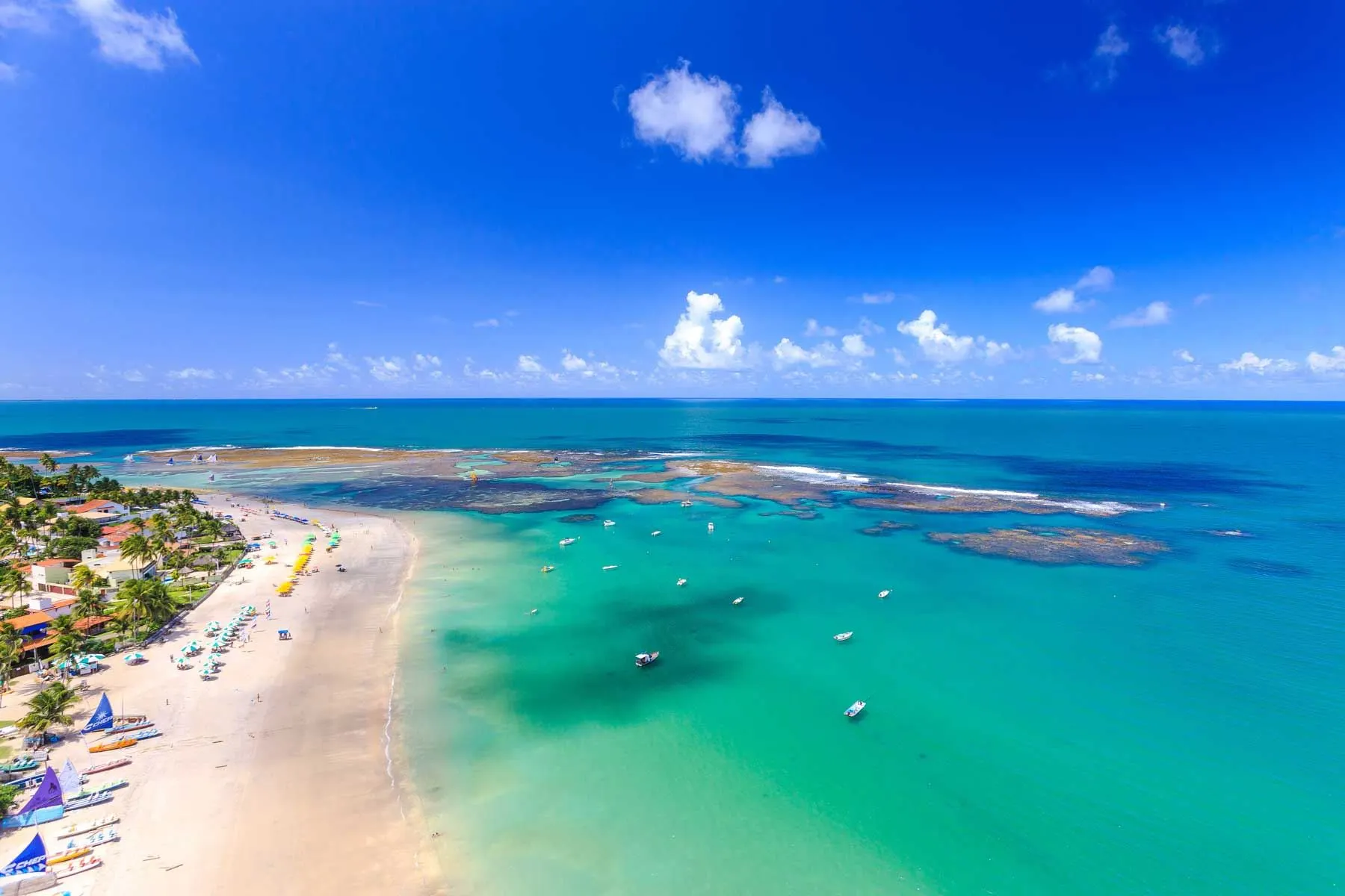7 Brazilian Destinations with "Caribbean-like" Seas: Paradise Found at Home