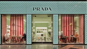 Prada Nears $1.6 Billion Versace Acquisition, Reshaping Italian Luxury