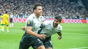 Corinthians Secures Semifinal Spot with Memphis Depay’s Decisive Performance