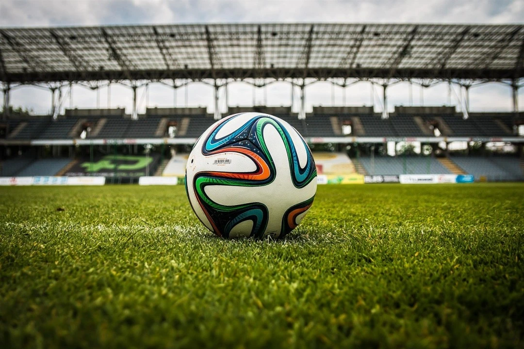 Football Games for Monday, April 7, 2025: Match Schedule and Live Broadcast