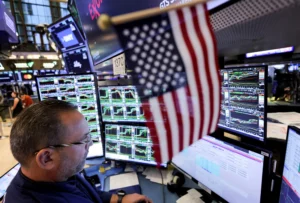 Hedge Funds, Not Foreign Investors, Drive U.S. Market Sell-Off in 2025