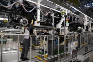 Japan's Manufacturing Contraction Accelerates Amid Persistent Domestic and Global Pressures