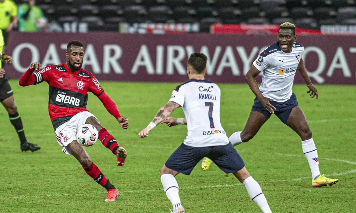 Flamengo’s Scoreless Draw in Quito Exposes Group C Tensions and Business Risks