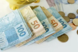 Brazilian Real Strengthens as U.S. Tariff Threats Shake Global Markets