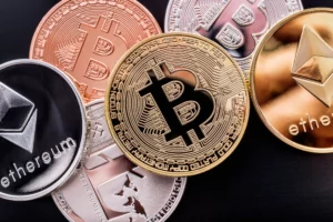 Bitcoin Consolidates at $82K After Powerful Recovery Rally