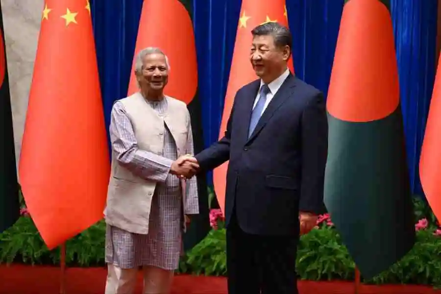 Muhammad Yunus and Xi Jinping. (Photo Internet reproduction)