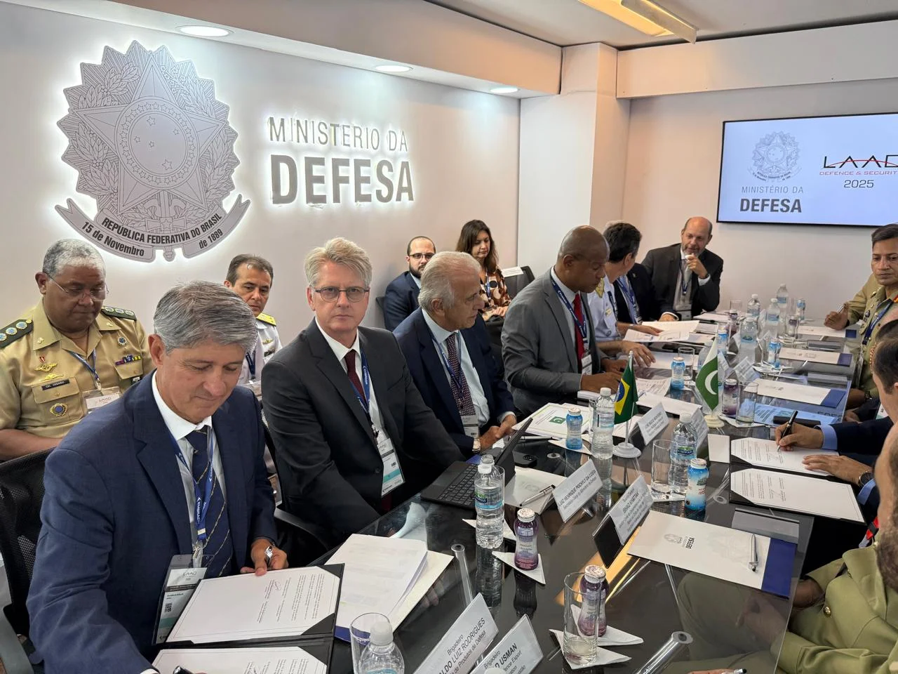 Brazil and Pakistan Forge New Defense Ties with Strategic MoU at LAAD 2025